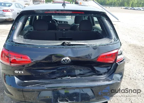 2015 Volkswagen Golf Gti 2.0T S 4-Door z USA, uszkodzony, nr VIN 3VW4T7AUXFM046120